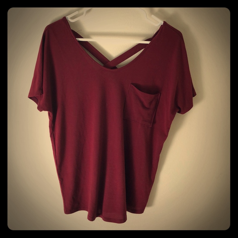Off the shoulder tee
